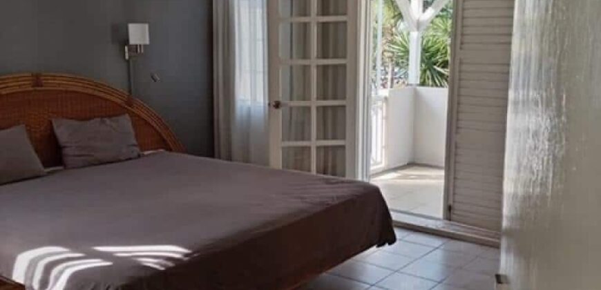 Location d’une charmante villa pieds dans l’eau dans une résidence sécurisée à Pointe aux Biches