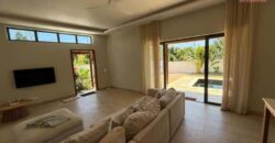 Location d’une villa moderne de 140m2 avec piscine sur un terrain de 390m2 dans un cadre paisible à Saint Antoine-Goodlands