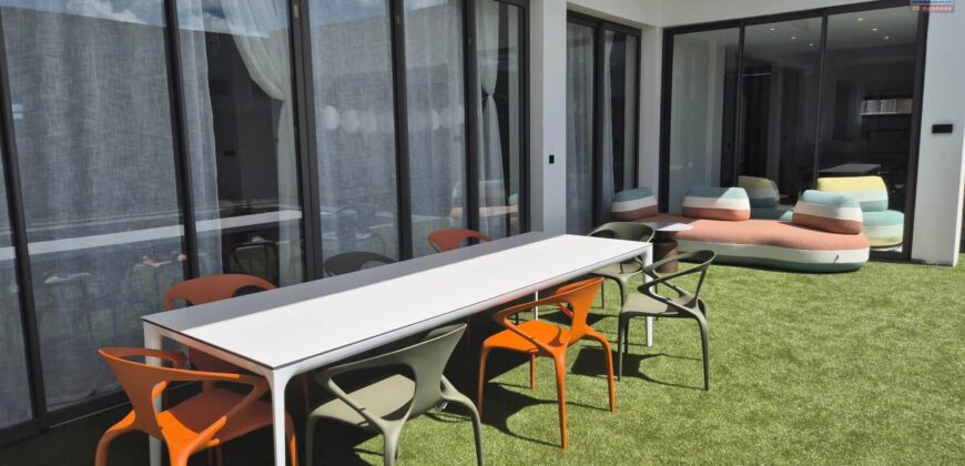 Accessible aux étrangers: En vente une villa de prestige de 435 m² dans un domaine sécurisé avec piscine privée à Grand Baie
