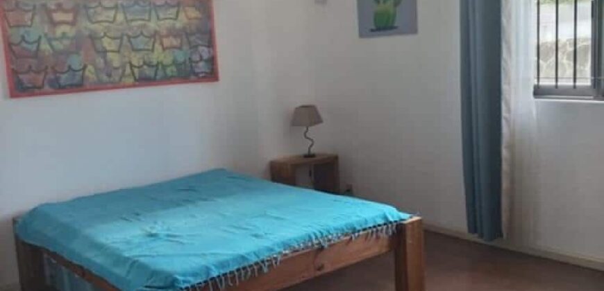 En vente : une villa spacieuse composée de deux appartements T4 et d’un studio indépendant à Grand Gaube.