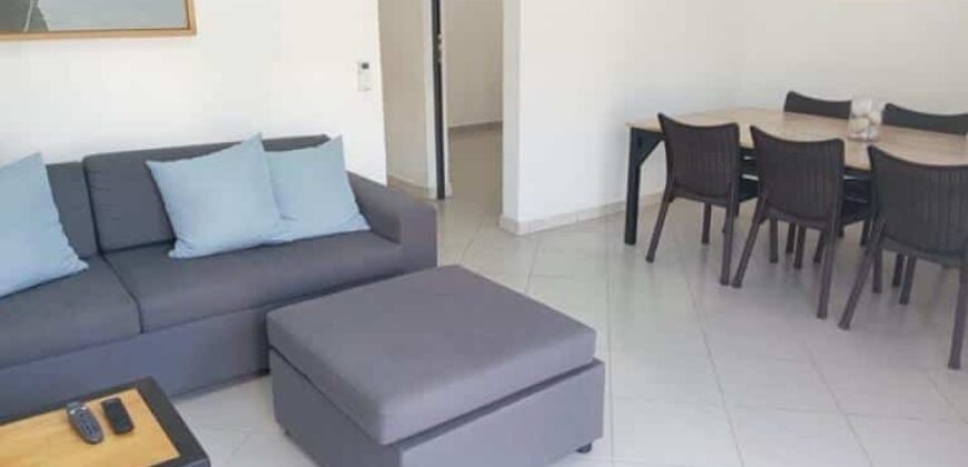 En vente un immeuble moderne avec 3 appartements meublés à seulement 2 minutes de la plage à Poste Lafayette.
