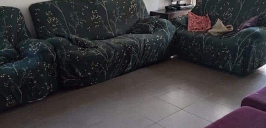 A vendre une spacieuse villa familiale de 400m2 située dans un quartier résidentiel calme à Vale