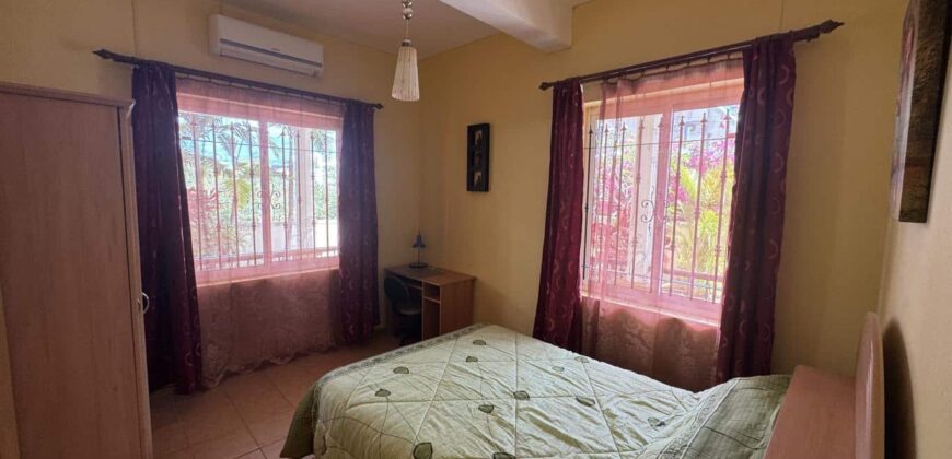 À louer un appartement de type F3 situé à deux pas de la plage de Flic en Flac À louer un appartement de type F3 situé à deux pas de la plage de Flic en Flac