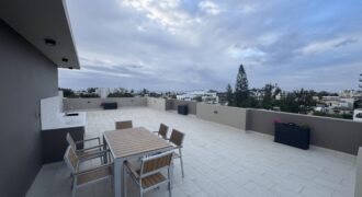 À vendre: Luxueux appartement de 183 m² avec toit-terrasse et piscine dans un cadre paisible à Flic en Flac À vendre: Luxueux appartement de 183 m² avec toit-terrasse et piscine dans un cadre paisible à Flic en Flac
