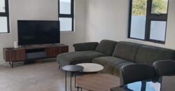 Location d’une superbe villa contemporaine avec piscine nichée dans un quartier paisible et résidentiel à Grandbaie