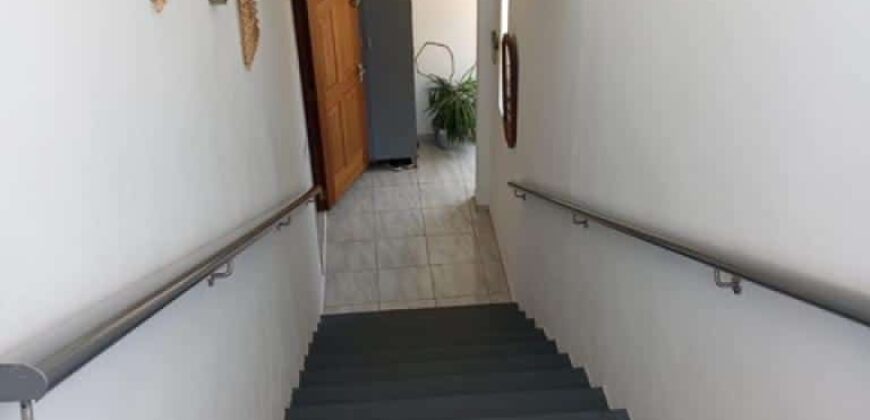 A vendre une belle villa familiale de 230m2 située dans un quartier résidentiel à Grand Gaube A vendre une belle villa familiale de 230m2 située dans un quartier résidentiel à Grand Gaube