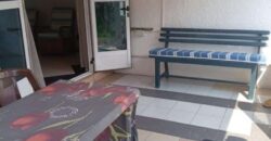 À louer un lumineux appartement dans une résidence avec piscine commune proche plage à Trou aux Biches