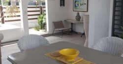 En vente superbe villa composée de trois logements indépendants située à Pointe aux Canonniers