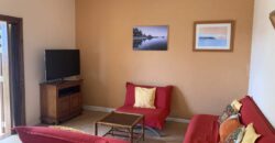 Location d’une charmante villa en duplex dans une résidence paisible et sécurisée avec piscine et vaste parc à Tamarin.