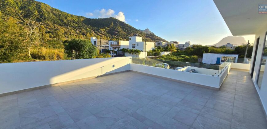 Location d’une magnifique villa contemporaine récente avec piscine dans un cadre paisible à La Gaulette