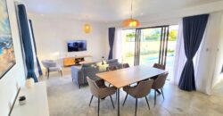 Location d’une magnifique villa contemporaine récente avec piscine dans un cadre paisible à La Gaulette