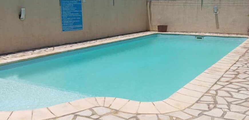 À vendre appartement rénové de 87,5 m² à Péreybère – Meublé et accessible aux étrangers