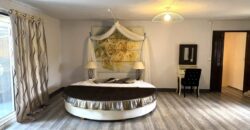 En vente une spacieuse villa moderne de 300 m² située dans un quartier résidentiel paisible à Flic en Flac