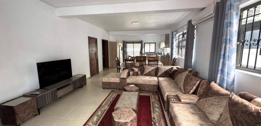 À louer un charmant appartement neuf en rez-de-chaussée à seulement 200 m de la plage de Flic en Flac.