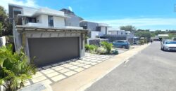 Location d’une magnifique villa contemporaine avec piscine à proximité des commodités de Tamarin