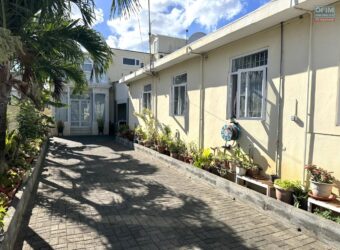 À vendre : ensemble de deux maisons offrant un excellent potentiel locatif à Cascavelle