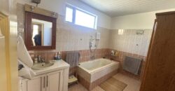 À vendre : ensemble de deux maisons offrant un excellent potentiel locatif à Cascavelle