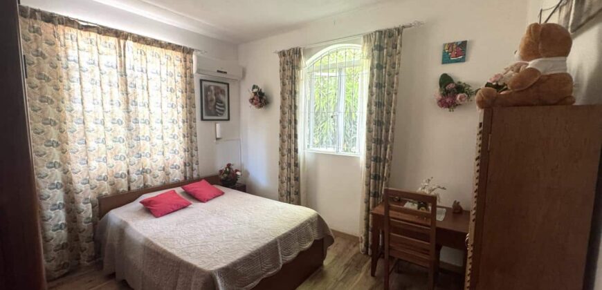 À vendre : ensemble de deux maisons offrant un excellent potentiel locatif à Cascavelle