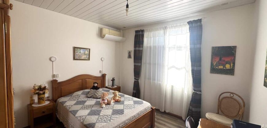 À vendre : ensemble de deux maisons offrant un excellent potentiel locatif à Cascavelle