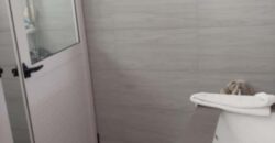 À vendre un appartement meublé et rénové proche de la plage à Mont Choisy