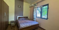 À vendre une charmante villa comprenant deux appartements et un studio sur le rooftop située à Pereybère.