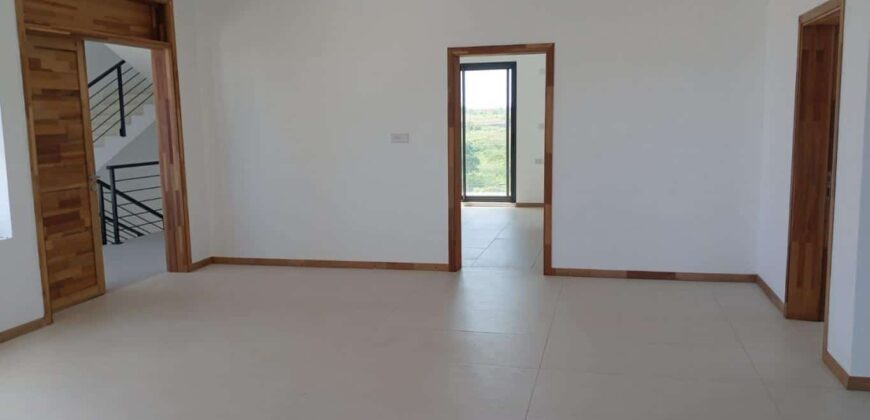 À vendre un appartement neuf de 180 m² accessible aux étrangers idéalement situé au coeur de Grand Baie.