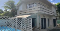 À louer une belle villa familiale avec piscine située à proximité des plages et commerces à Albion