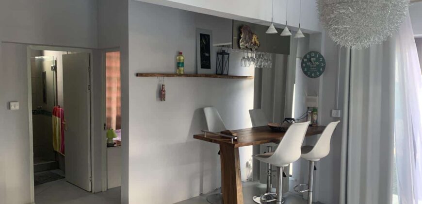 À louer une belle villa familiale avec piscine située à proximité des plages et commerces à Albion