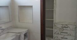 À louer une villa contemporaine lumineuse avec piscine dans un quartier calme du Chemin Vingt Pied à Grandbaie