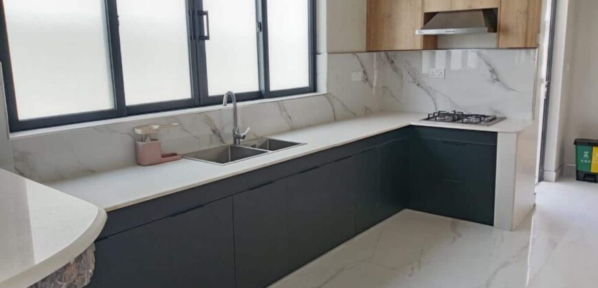 À louer une villa contemporaine lumineuse avec piscine dans un quartier calme du Chemin Vingt Pied à Grandbaie