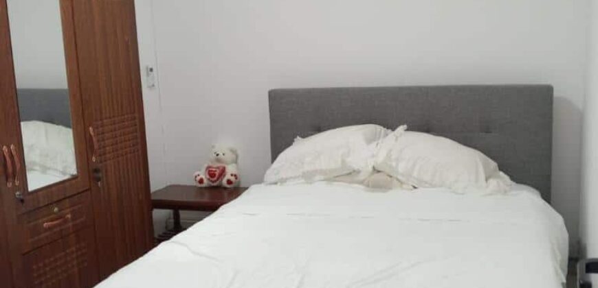 À vendre un appartement meublé et rénové proche de la plage à Mont Choisy