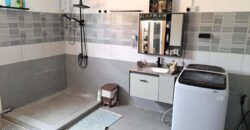 En vente une spacieuse maison située dans le morcellement Beerjeraz proche de la plage à Albion.