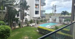 À louer un lumineux appartement situé dans une résidence sécurisée avec piscine à Flic en Flac