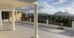 À vendre : Immense villa récente de 650m2 avec piscine commune et panorama exceptionnel à Quatre Bornes