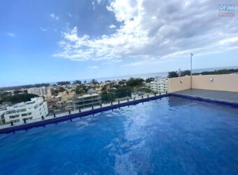 À louer un appartement moderne dans une résidence haut de gamme avec piscine à Flic en Flac