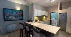 À louer un bel appartement d’inspiration balinaise de 250 m2 situé dans une résidence sécurisée à Bain Boeuf