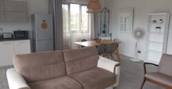 Accessible aux étrangers: À vendre un appartement moderne de 81m2 avec piscine à 5 mins de la plage de Pereybère