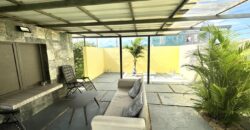 Location d’une agréable villa avec piscine et rooftop proche des commerces à Flic en Flac