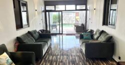 Location d’une agréable villa avec piscine et rooftop proche des commerces à Flic en Flac