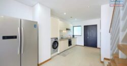 À vendre bel appartement en duplex de 130 m2 accessible aux étrangers situé à Grand Baie La Croisette