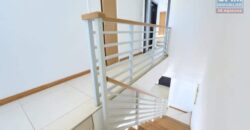 À vendre bel appartement en duplex de 130 m2 accessible aux étrangers situé à Grand Baie La Croisette
