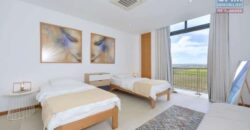 À vendre bel appartement en duplex de 130 m2 accessible aux étrangers situé à Grand Baie La Croisette
