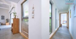 En vente magnifique villa accessible aux étrangers situe au centre d’une résidence calme à Grand Baie, La Salette