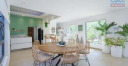 À vendre – Superbe villa avec piscine sur un terrain de 1 129 m² à Grand Baie, La Salette