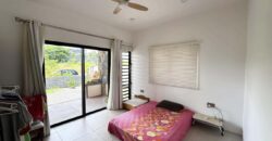 À vendre une villa récente à personnaliser avec piscine dans résidence sécurisée à Flic-en-Flac