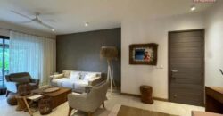 En vente un élégant appartement de 194m2 en rez-de-jardin accessible aux étrangers à Mont Choisy