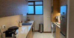 En vente un élégant appartement de 194m2 en rez-de-jardin accessible aux étrangers à Mont Choisy