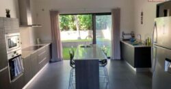 En vente une ravissante villa dans une résidence accessible aux etrangers à Pereybere.
