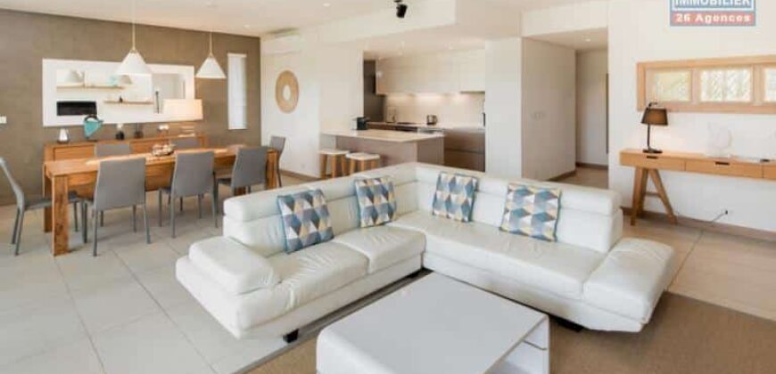 En vente un appartement de standing avec grande piscine commune à Mont Choisy