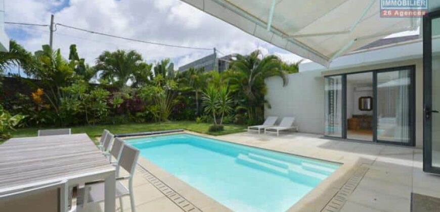 Accessible aux étrangers: À vendre une magnifique villa avec piscine proche de la plage à Pereybère